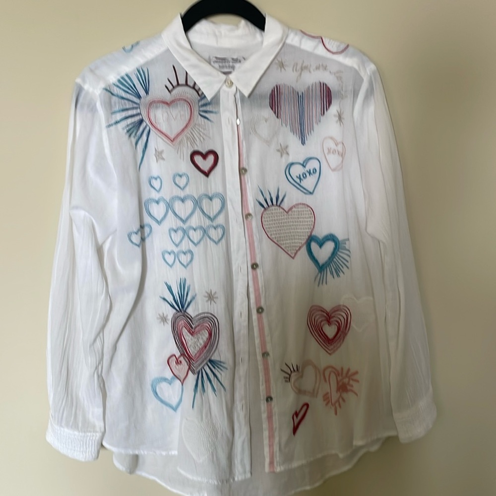 Johnny Was white cotton shirt with embroidery